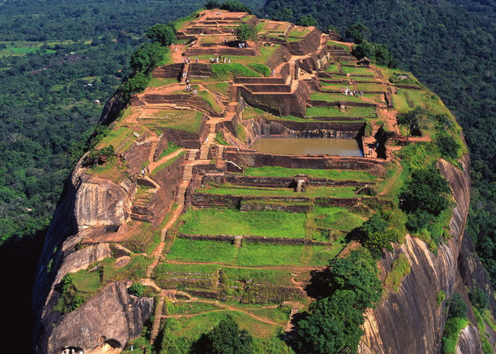 Sigiriya-lion-rock-Sri-Lanka
