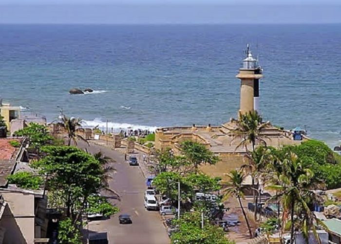 Colombo-Lighthouse-1
