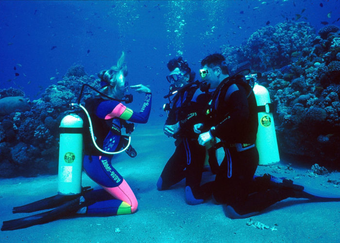 Blue Deep Diving Centre 11